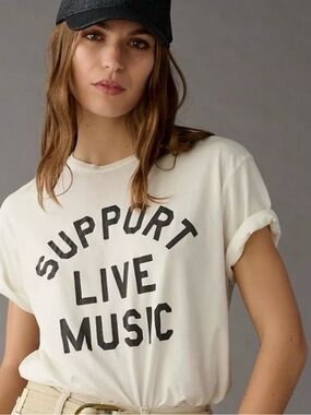 Retrobrand vintage live music tee; 100% cotton